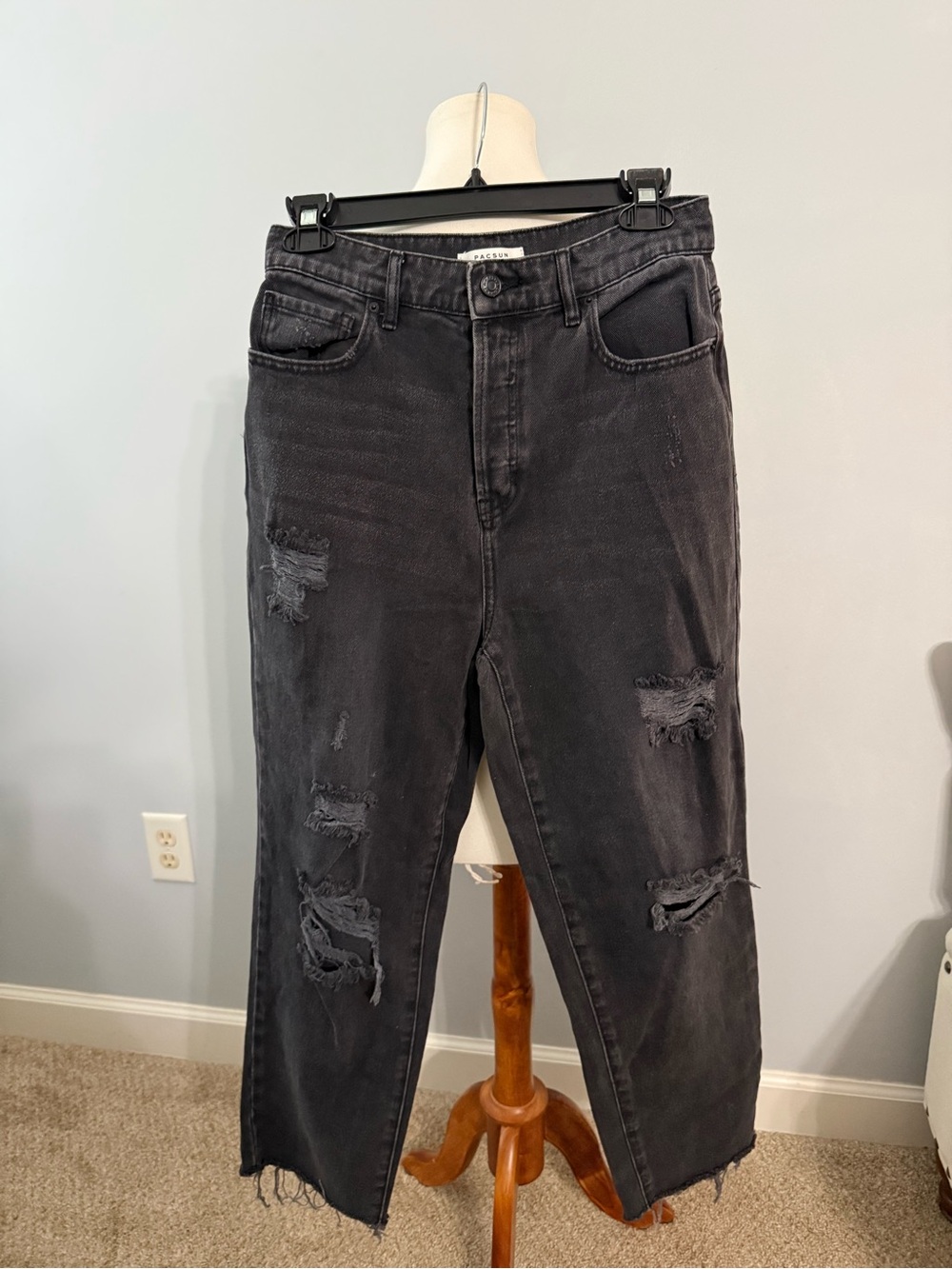 PacSun Black Distressed Boyfriend Jeans